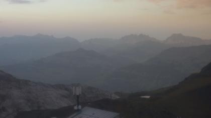 Davos: Dorf - Weissfluhjoch, Blick Schifer