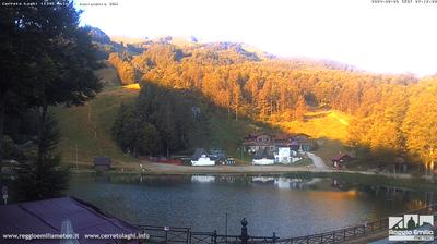 immagine della webcam nei dintorni di Trefiumi: webcam Cerreto Laghi