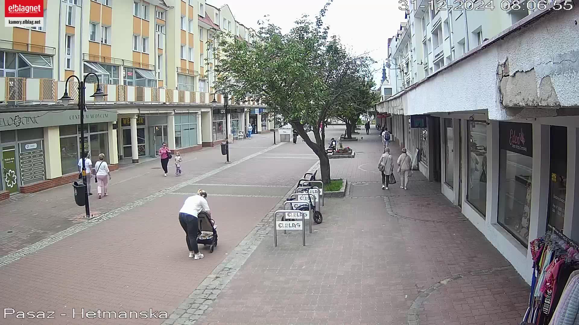 Elblag Hetmańska Square: City Landscape View Webcam