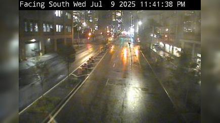 Traffic Cam Bayonne: 11 Avenue @ 42 Street