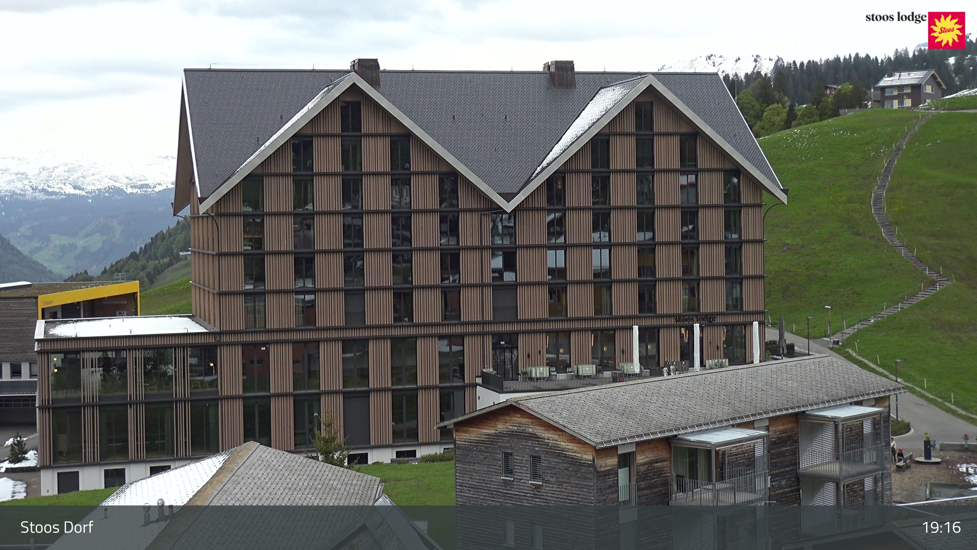 Stoos SZ: Stoos - Stoos Dorf, STOOSLODGE