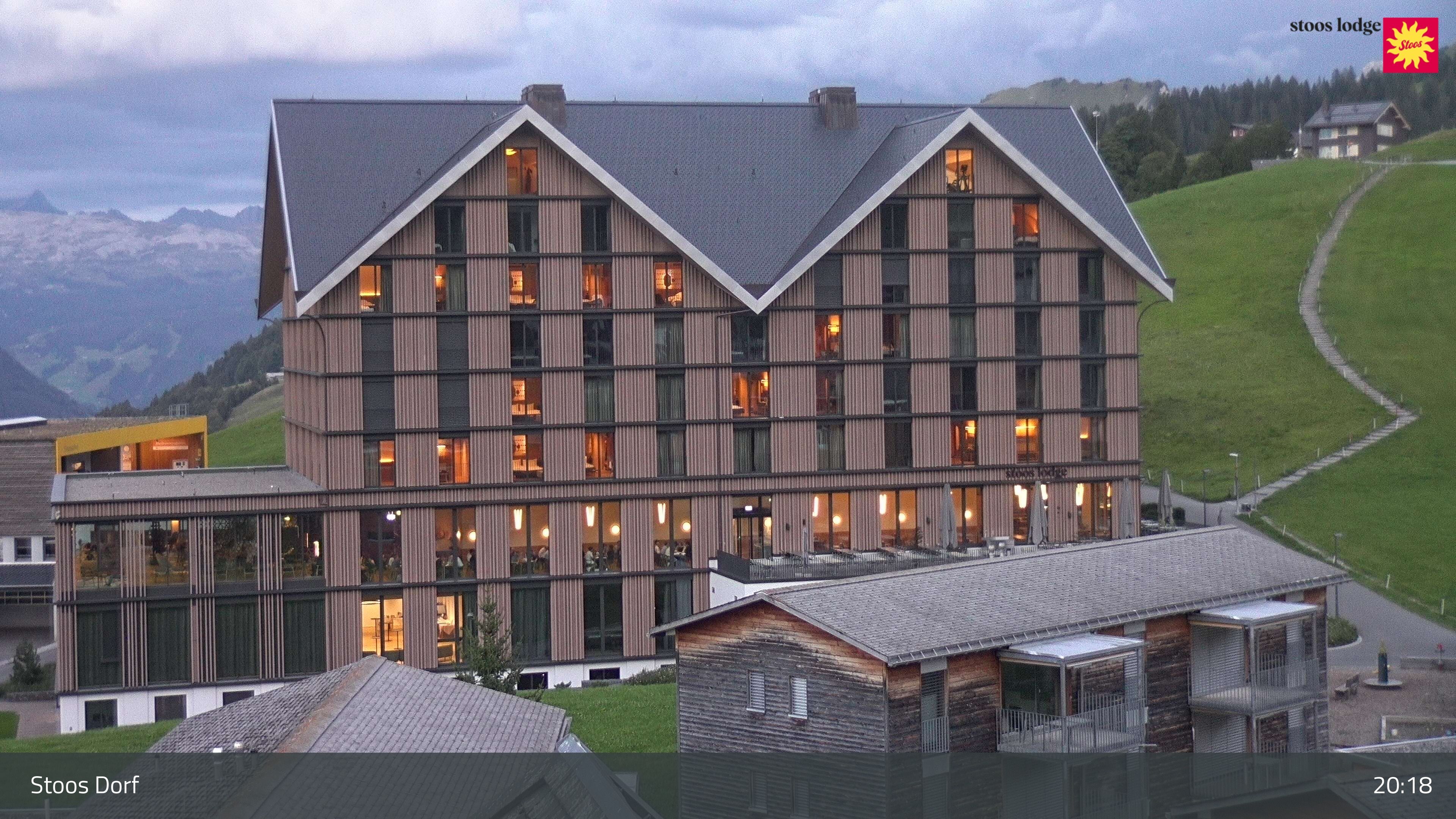 Stoos SZ: Stoos - Stoos Dorf, STOOSLODGE