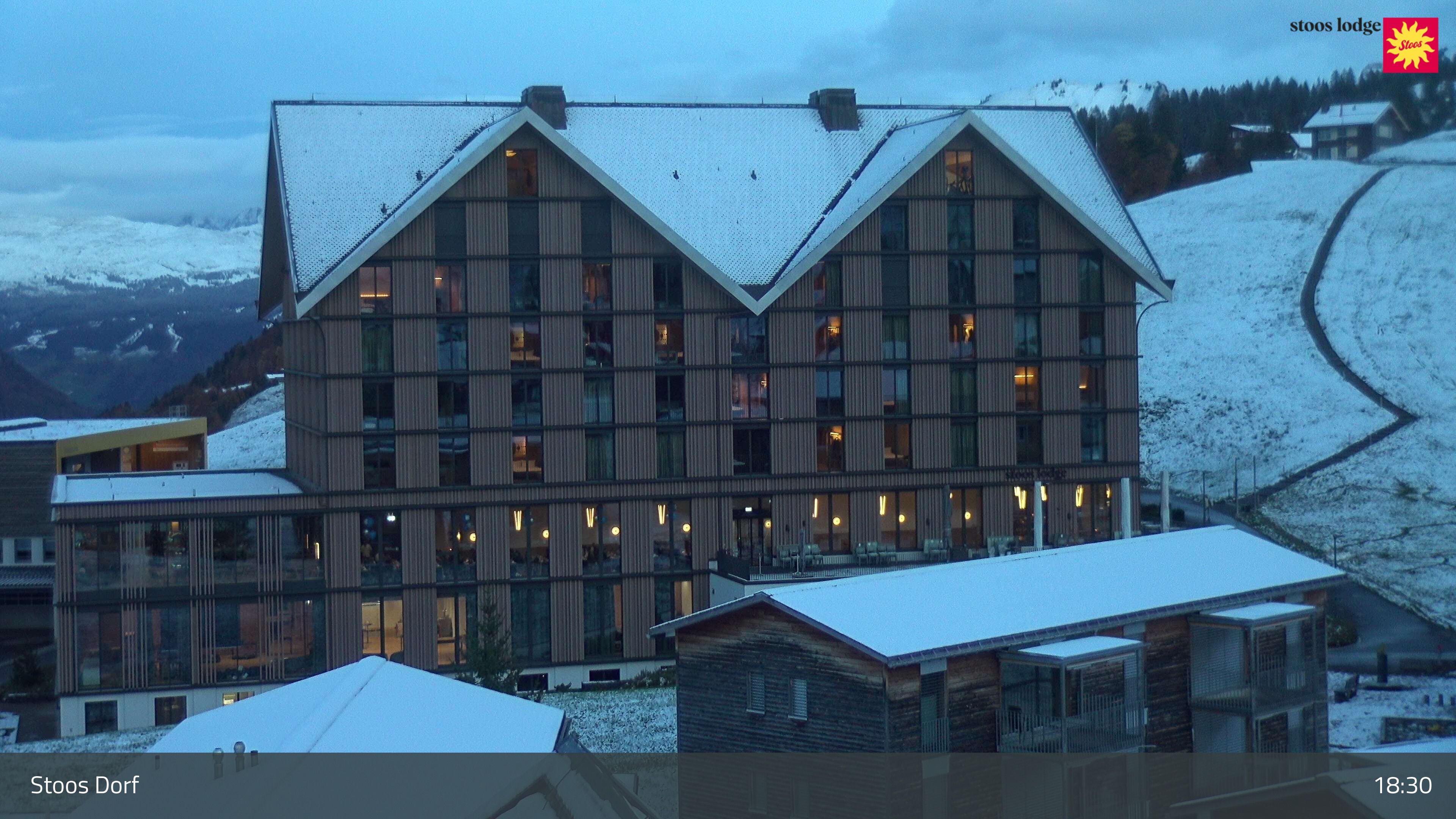 Stoos SZ: Stoos - Stoos Dorf, STOOSLODGE