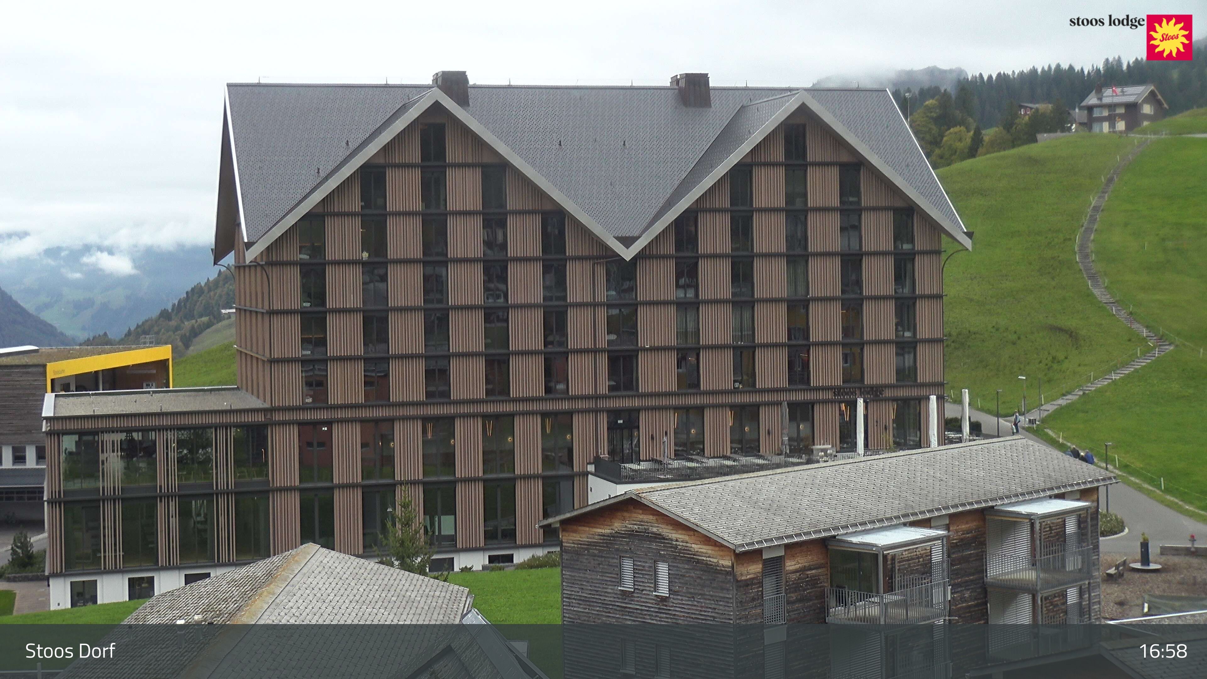 Stoos SZ: Stoos - Stoos Dorf, STOOSLODGE