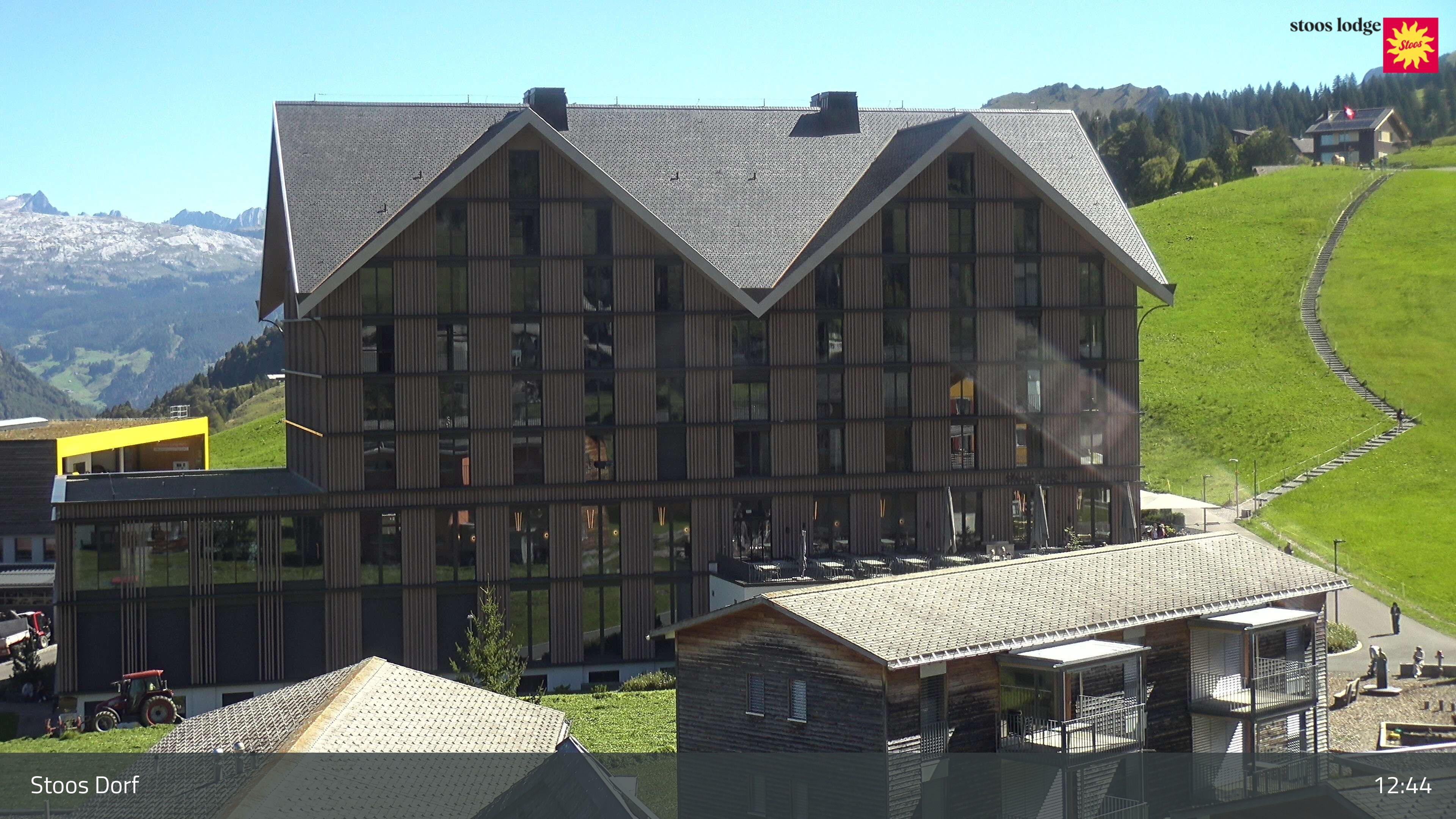 Stoos SZ: Stoos - Stoos Dorf, STOOSLODGE