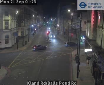 Traffic Cam North Cheam: Kland Rd/Balls Pond Rd