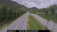 Letzte Tageslichtansicht von Port Essington › West: Hwy 16, east of Prince Rupert near Rainbow Summit at the Green Rive