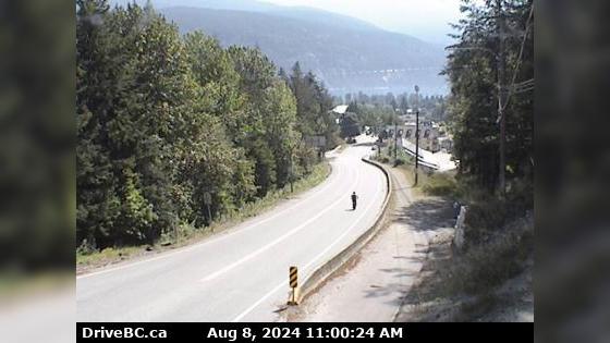 Traffic Cam Kaslo › South-East: Hwy 31 at Hwy 31A Junction in - looking southeast