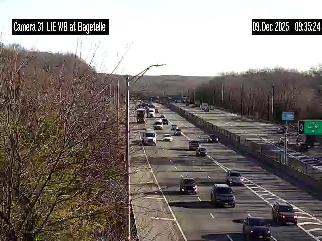 Traffic Cam Huntington › West: I-495 at Bagatelle Rd