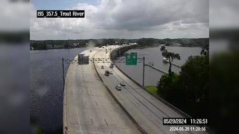Traffic Cam Jacksonville: I-95 at Trout River Bridge