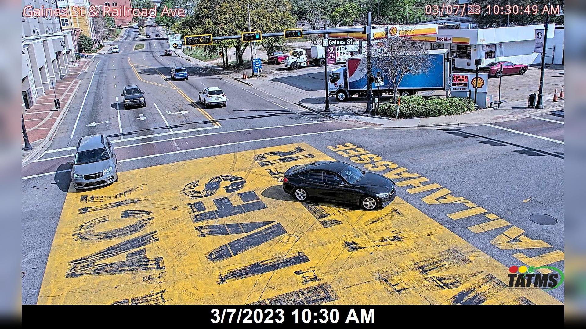 Traffic Cam Tallahassee: Gaines St at Railroad Ave