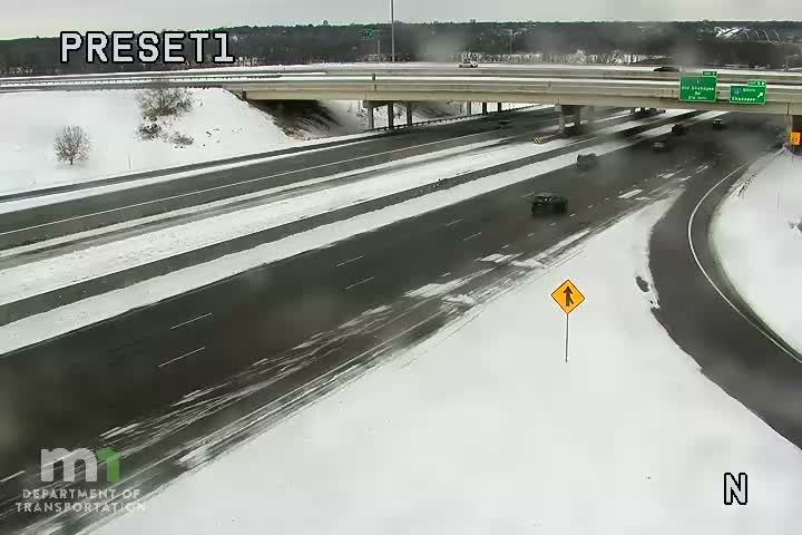 Traffic Cam Eagan: T.H.77 S of T.H.13