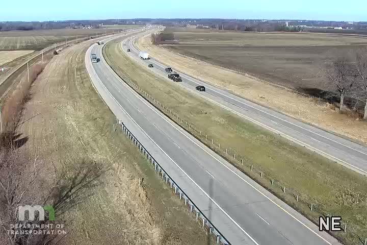 Traffic Cam Saco: I-35 SB @ C.S.A.H.31 WB (MP 36.4)