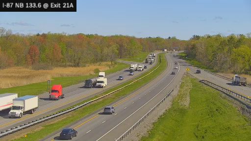 Traffic Cam Selkirk › North: I-87 at Interchange 21A (Berkshire Connector)