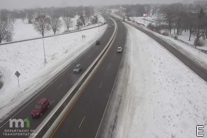 Traffic Cam Anoka: US 10: T.H.10 EB @ Greenhaven Rd EB