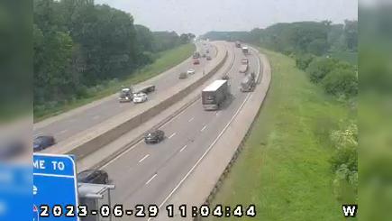 Traffic Cam Portage: I-94: 1-094-017-0-2 E OF I-90/TOLL RD