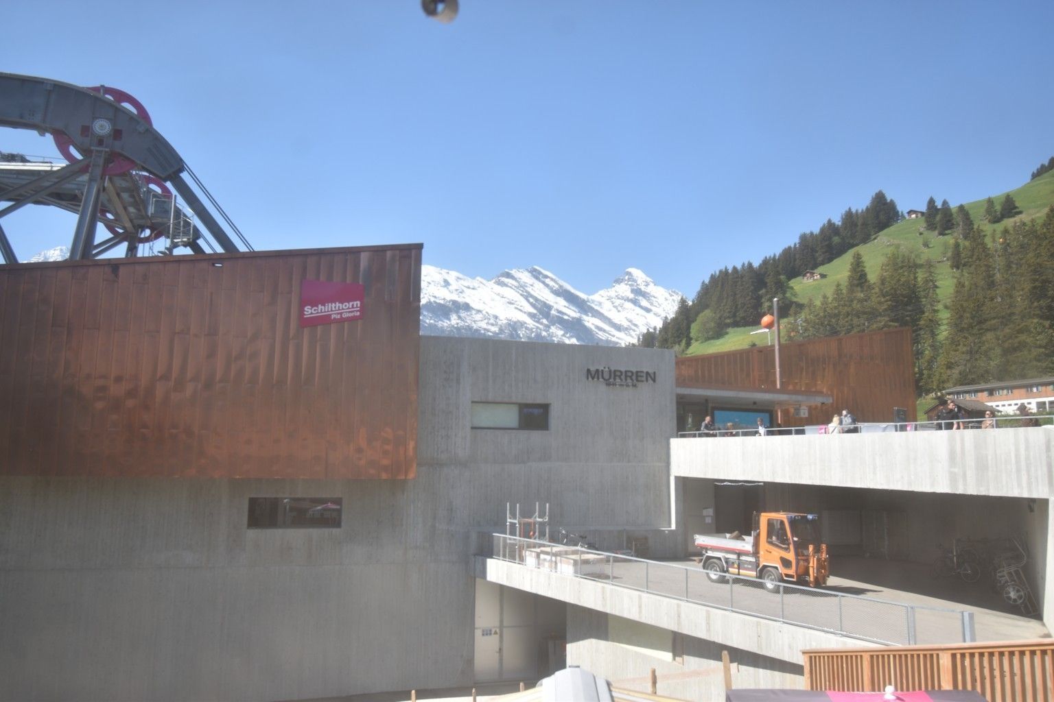 Lauterbrunnen: Eggli: Mürren Bau Public