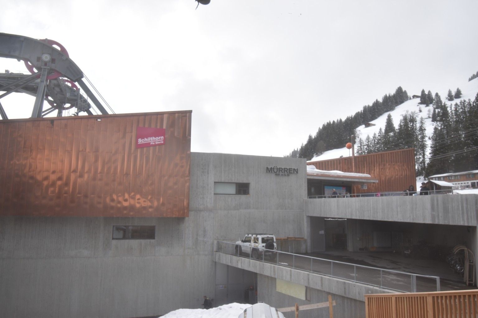 Lauterbrunnen: Eggli: Mürren Bau Public