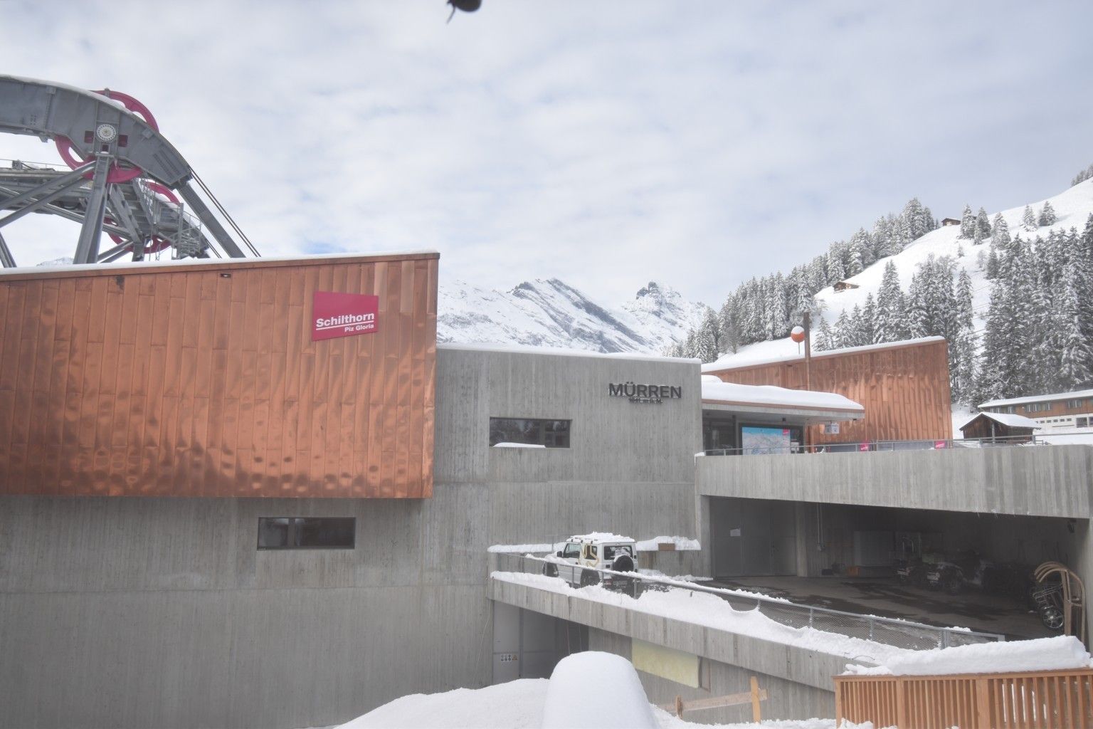 Lauterbrunnen: Eggli: Mürren Bau Public