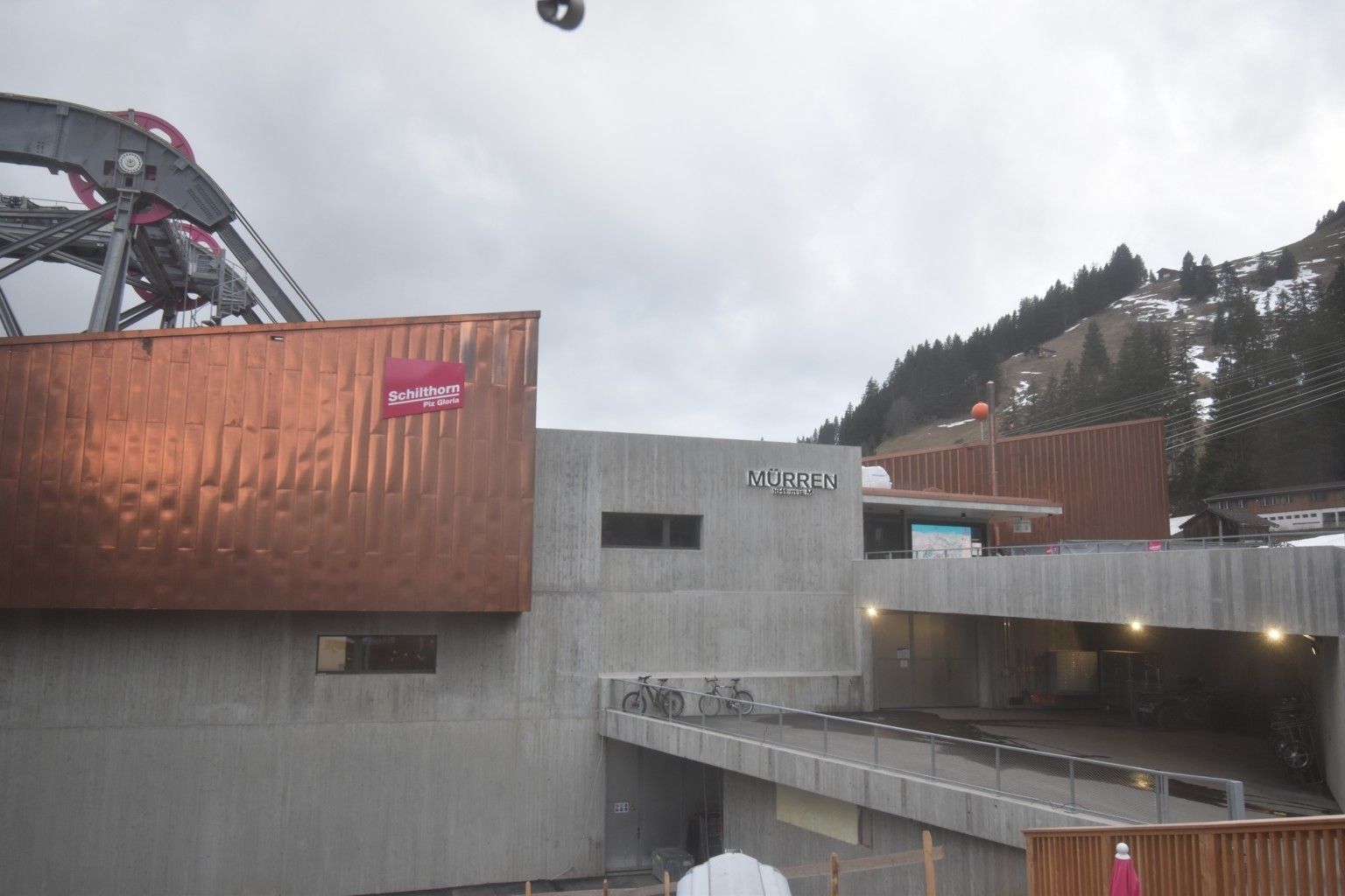 Lauterbrunnen: Eggli: Mürren Bau Public