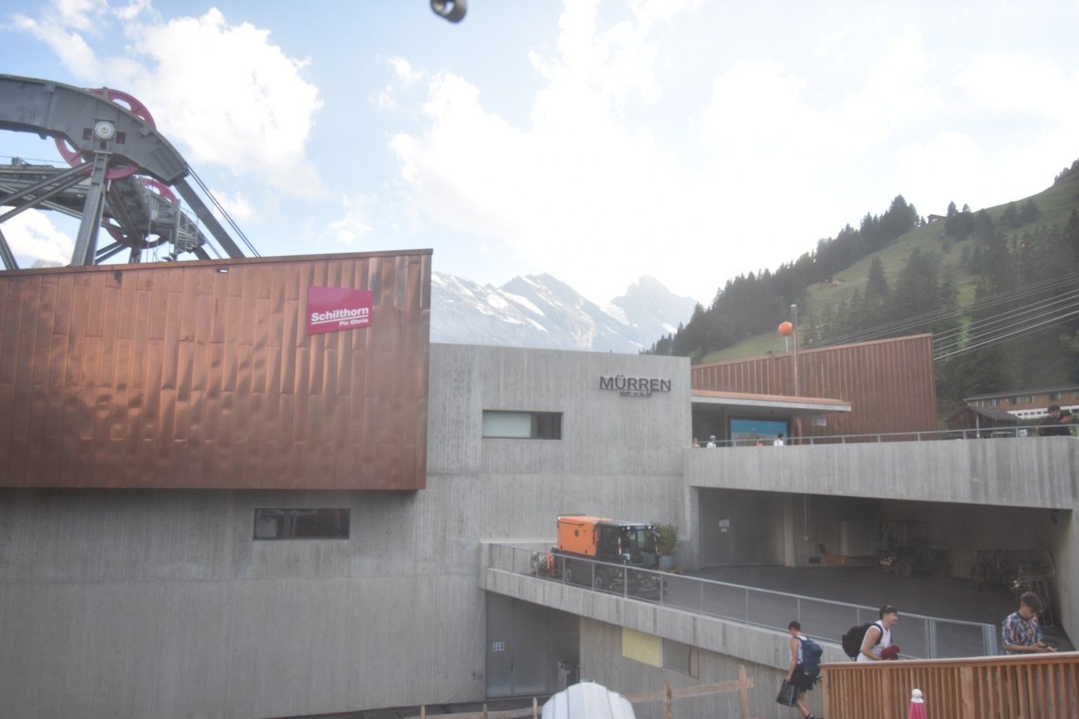 Lauterbrunnen: Eggli: Mürren Public