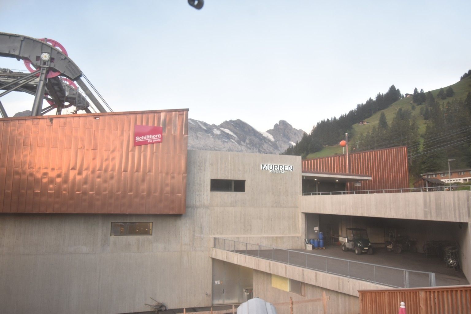 Lauterbrunnen: Eggli: Mürren Public