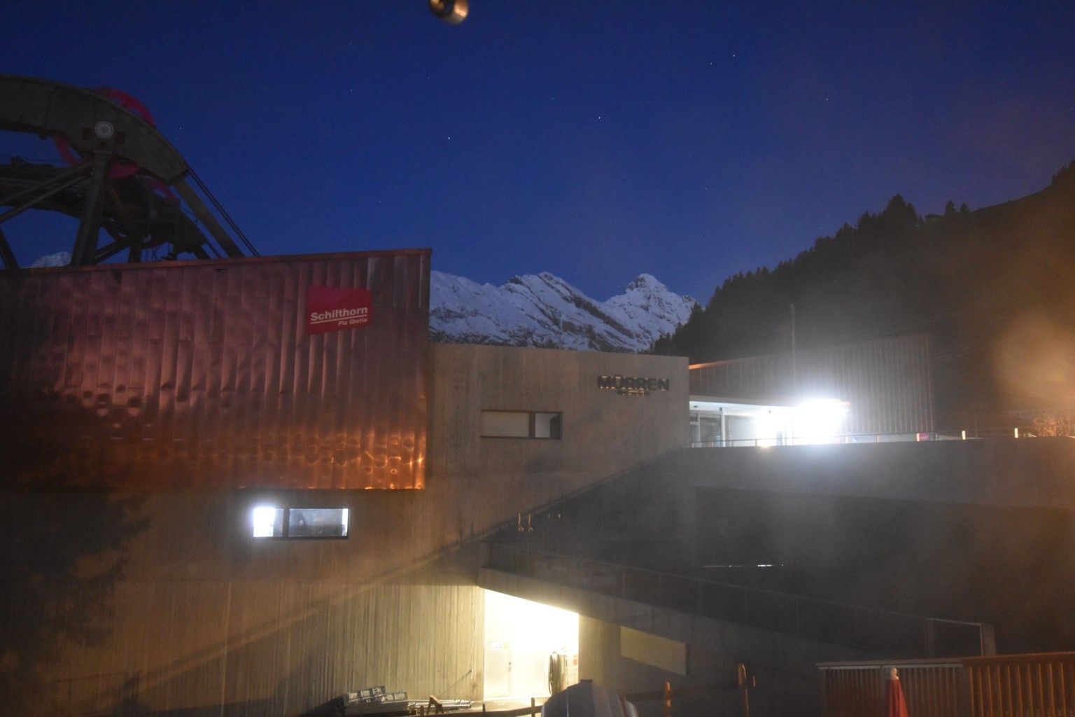 Lauterbrunnen: Eggli: Mürren Bau Public