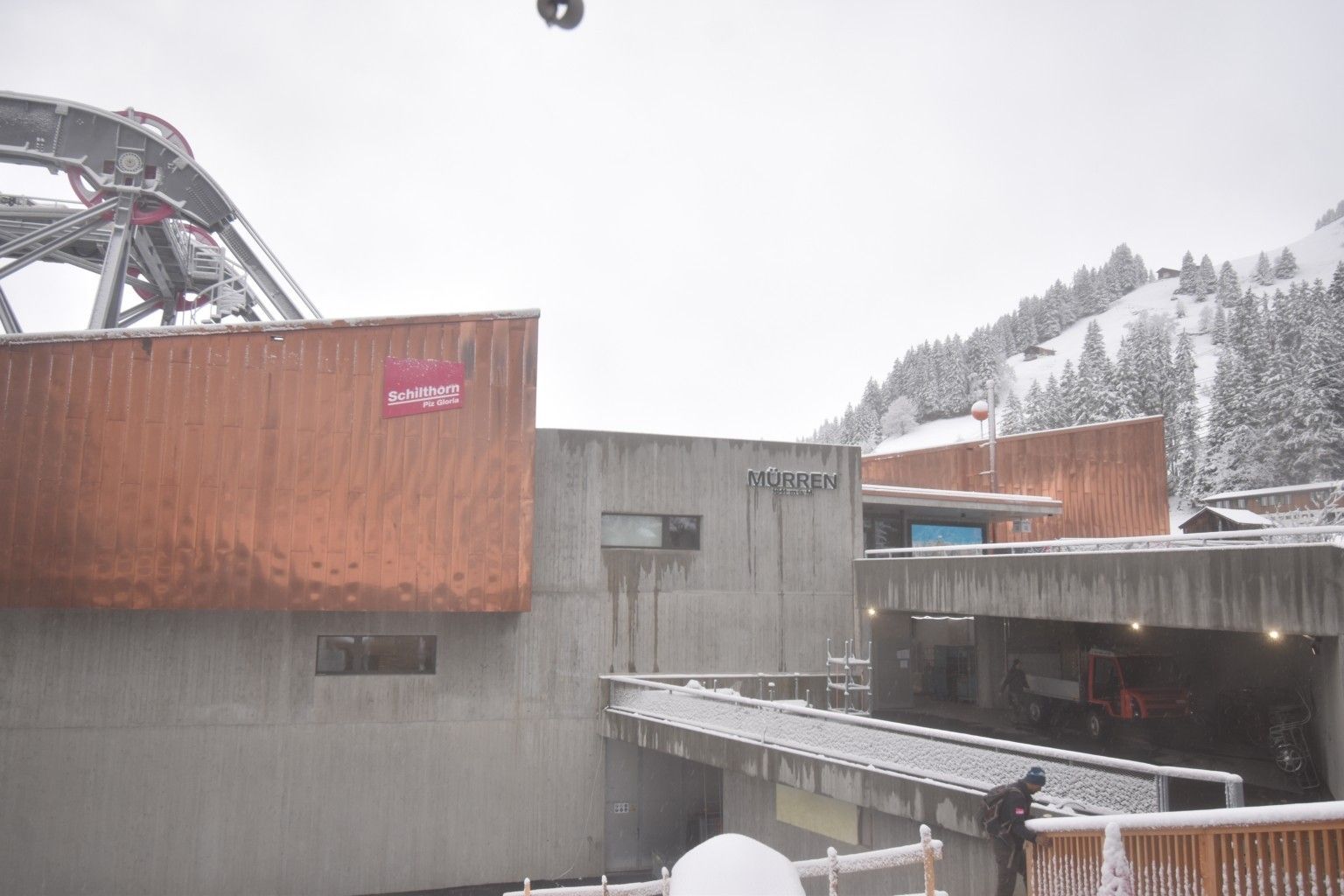Lauterbrunnen: Eggli: Mürren Bau Public