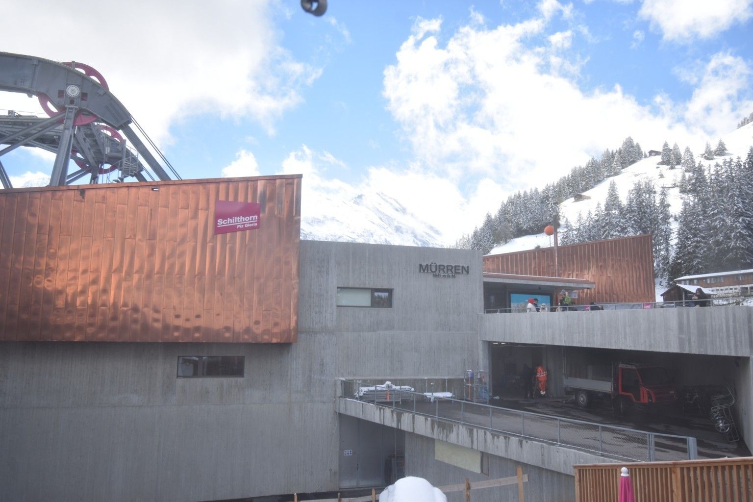 Lauterbrunnen: Eggli: Mürren Bau Public