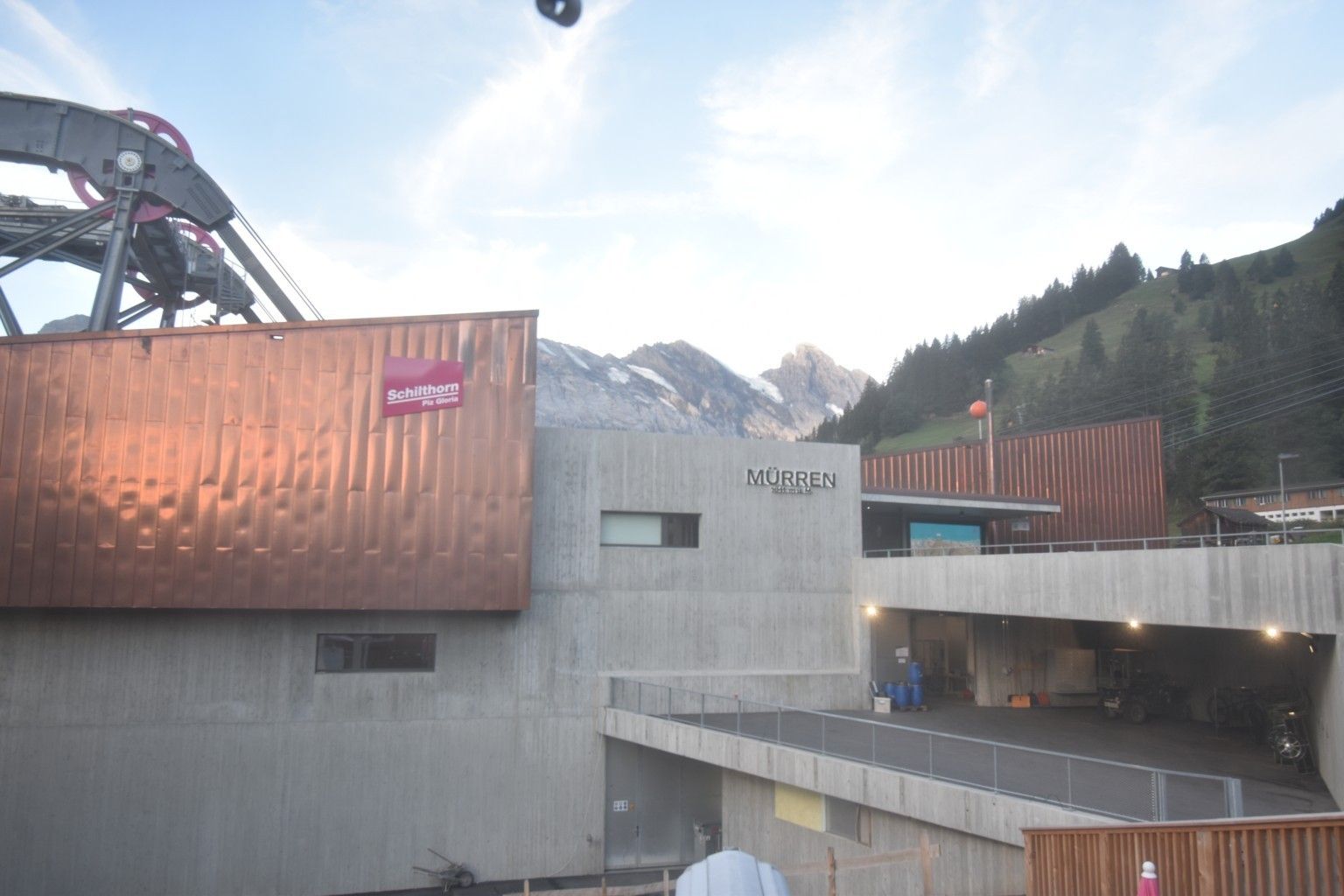 Lauterbrunnen: Eggli: Mürren Public