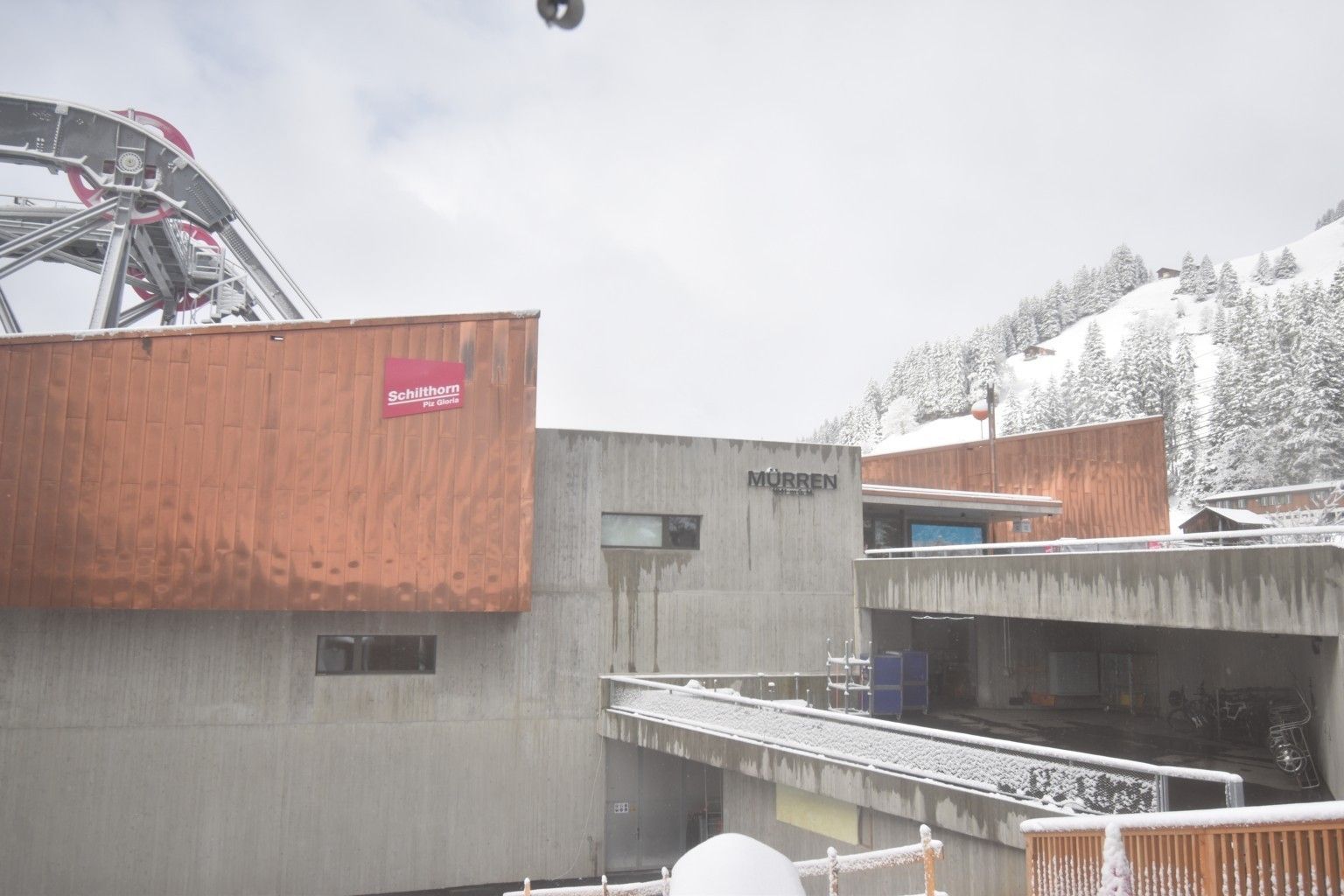Lauterbrunnen: Eggli: Mürren Bau Public