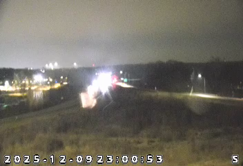 Traffic Cam Zionsville: I-865: 1-465-024-8-1 I-865
