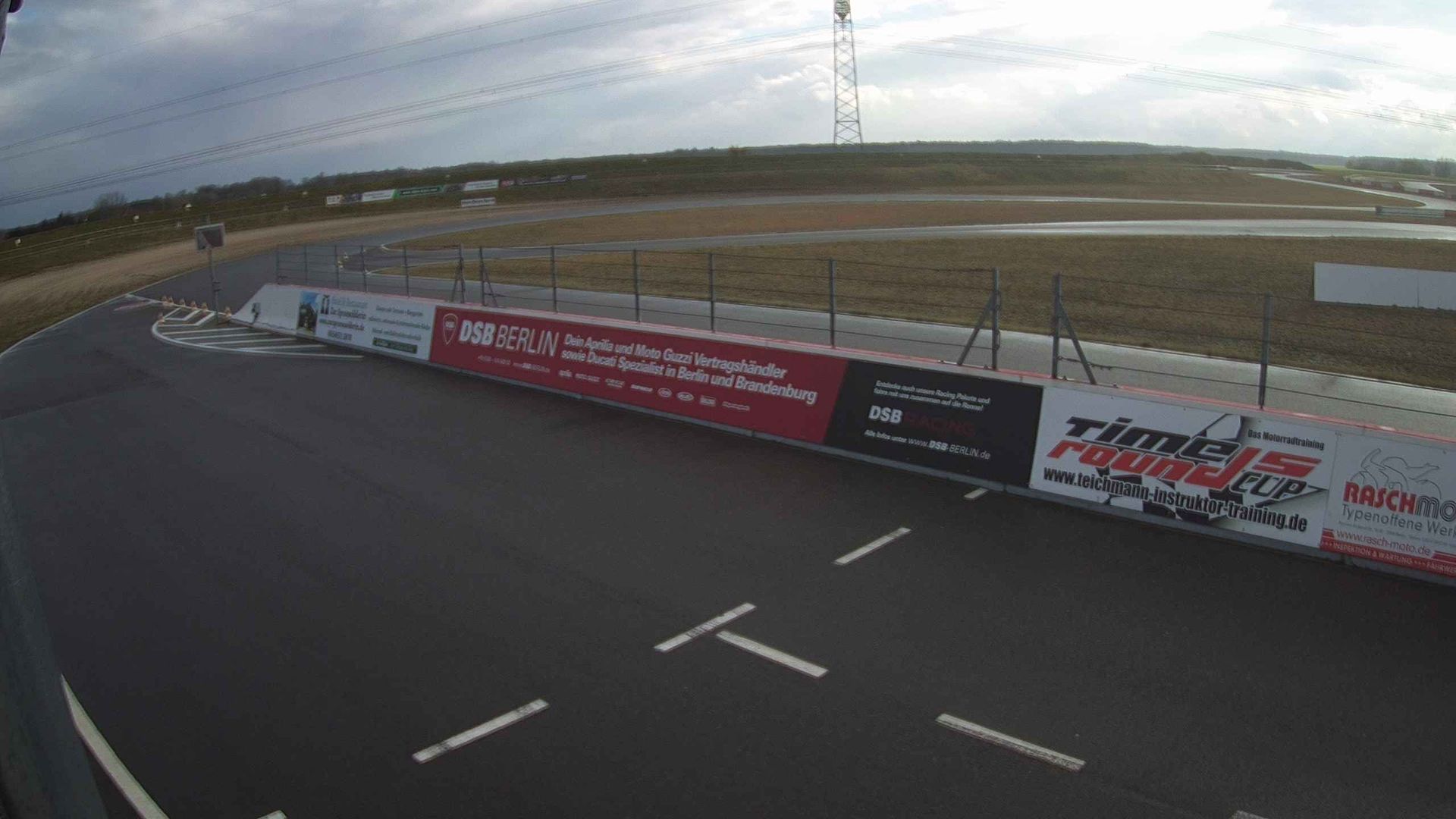 Traffic Cam Waldow - Waldow: STC Motodrom Spreewaldring
