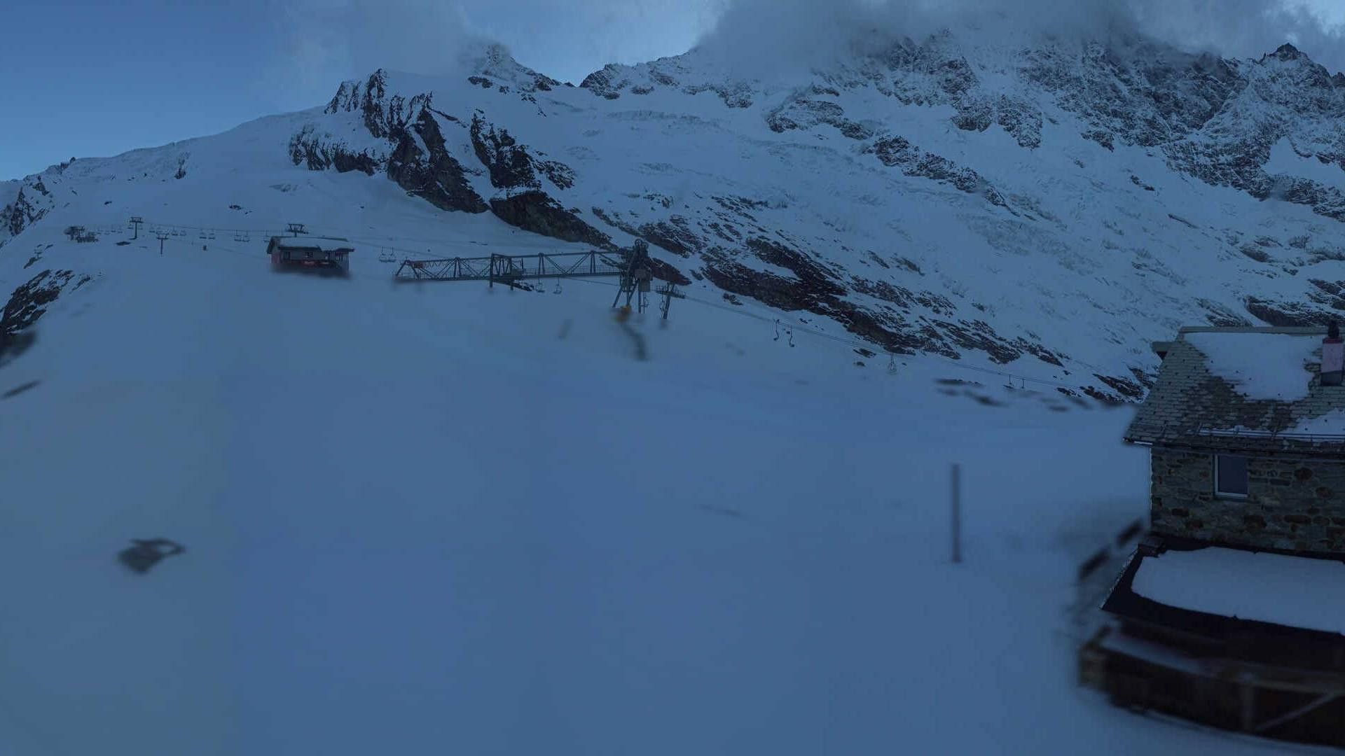 Saas-Fee › Osten: Längflue