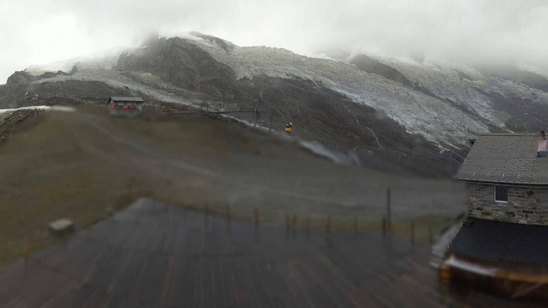Saas-Fee › Osten: Längflue