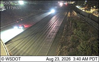 Traffic Cam Seattle: I-5 at MP 173.1: NE 117th St