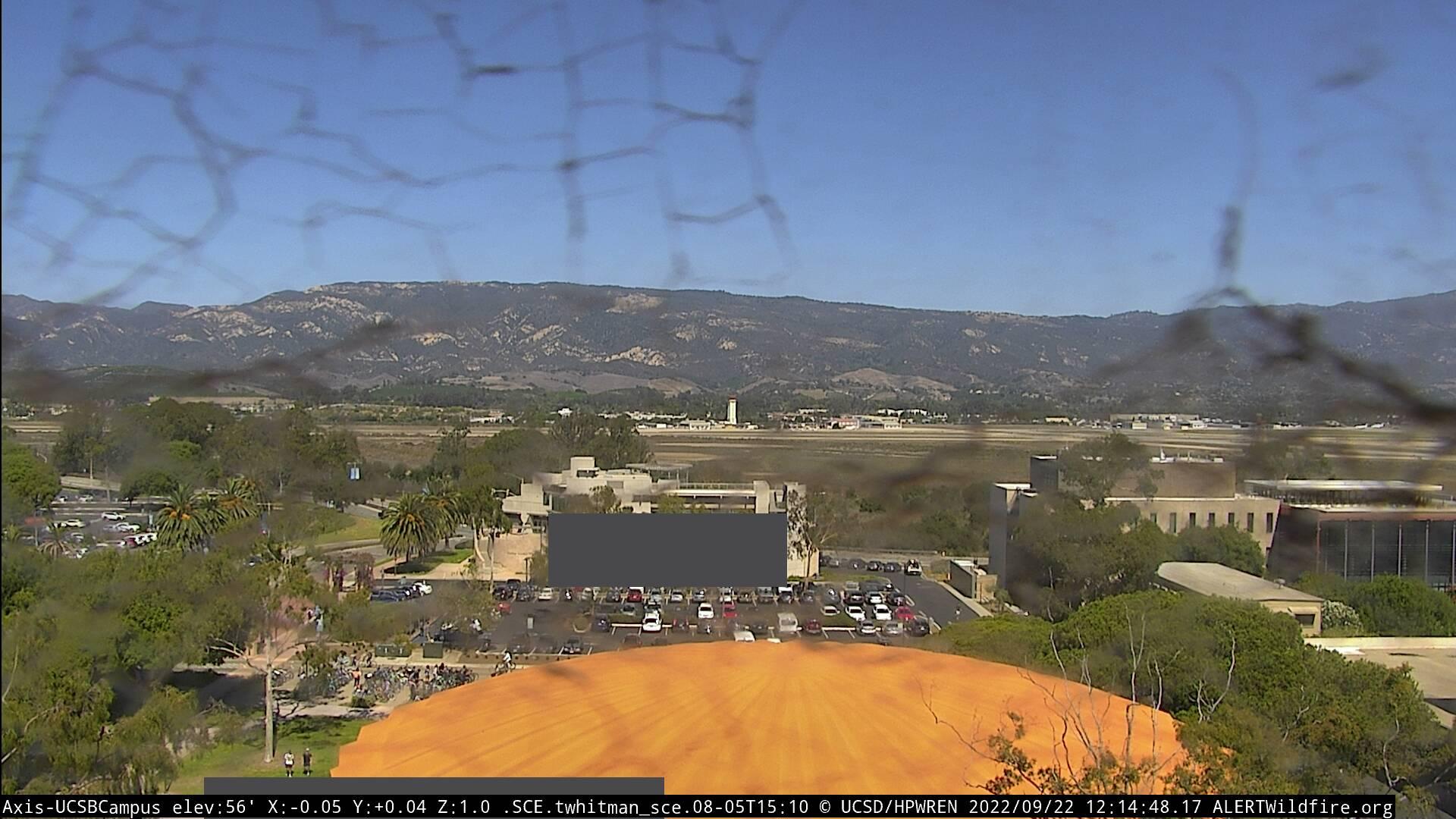 Traffic Cam Isla Vista: UCSB Campus