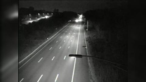 Traffic Cam Rocky Hill: CAM 100 - I-91 NB S/O Exit 24 - Gilbert Ave