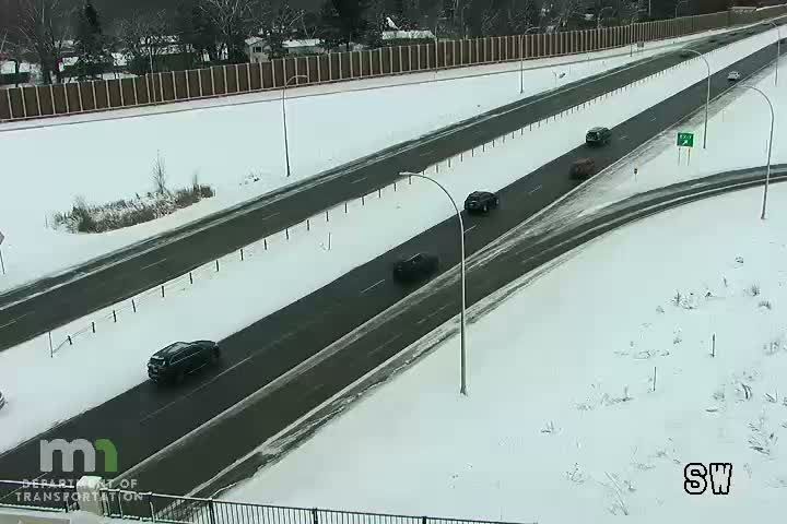 Traffic Cam Oakdale: T.H.36 WB @ Hadley Ave N WB