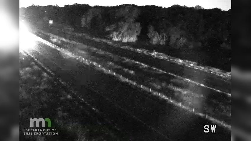 Traffic Cam Forest Lake: I-35 NB N of U.S.8
