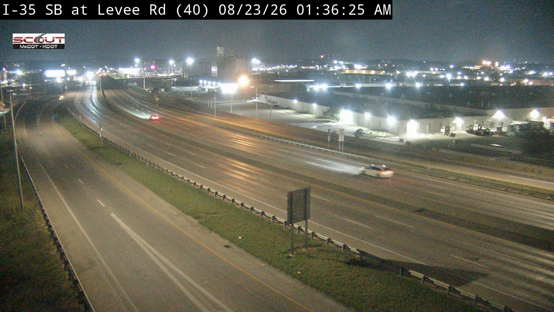 Traffic Cam North Kansas City: I- S @ LEVEE RD