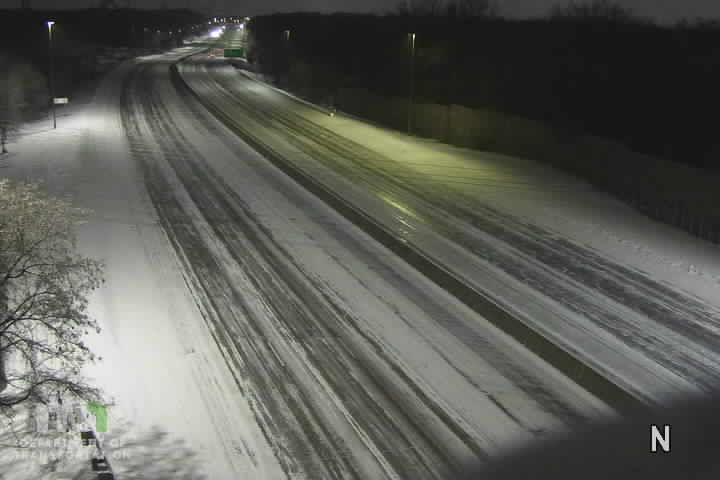 Traffic Cam Minnetonka: I-494: I-494 SB @ Stone Rd