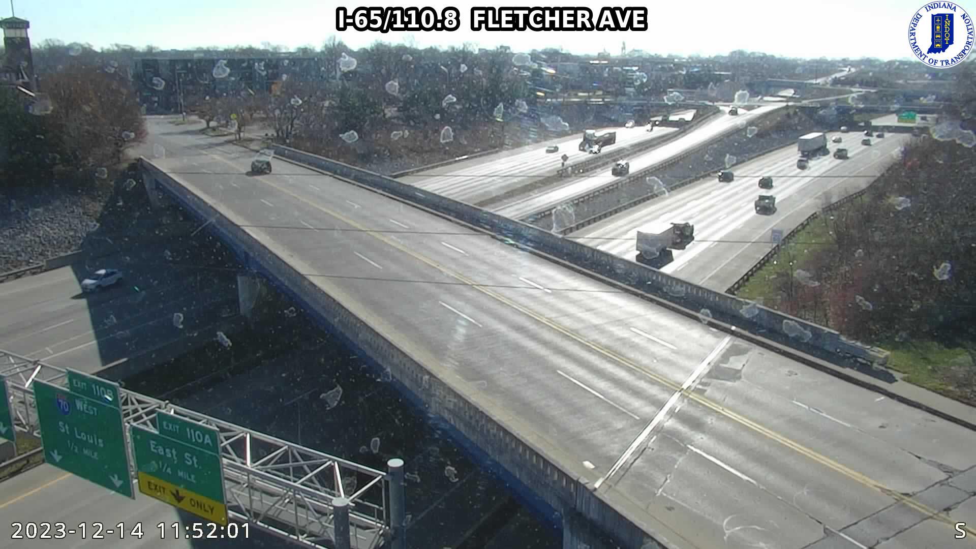 Traffic Cam Fletcher Place: I-65: I-65/110.8 FLETCHER AVE