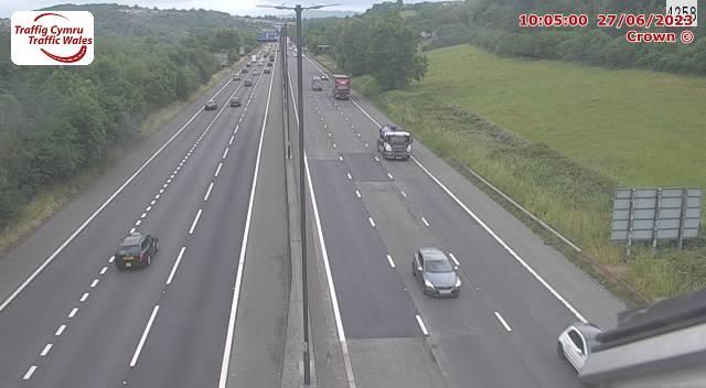 Traffic Cam Newport: M4 Allt yr yn