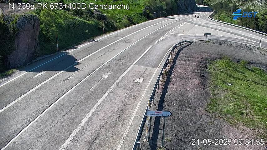 Traffic Cam Candanchu: N-330a