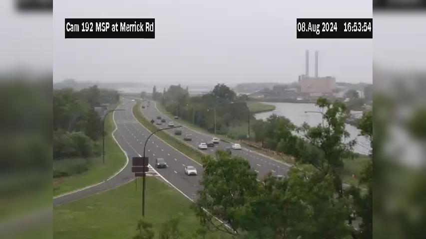 Traffic Cam Freeport › North: MSP between M10 and M9 (at Merrick Rd. Interchange)