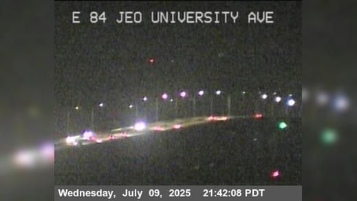 Traffic Cam Menlo Park › North: TV949 -- SR-84 : University Avenue