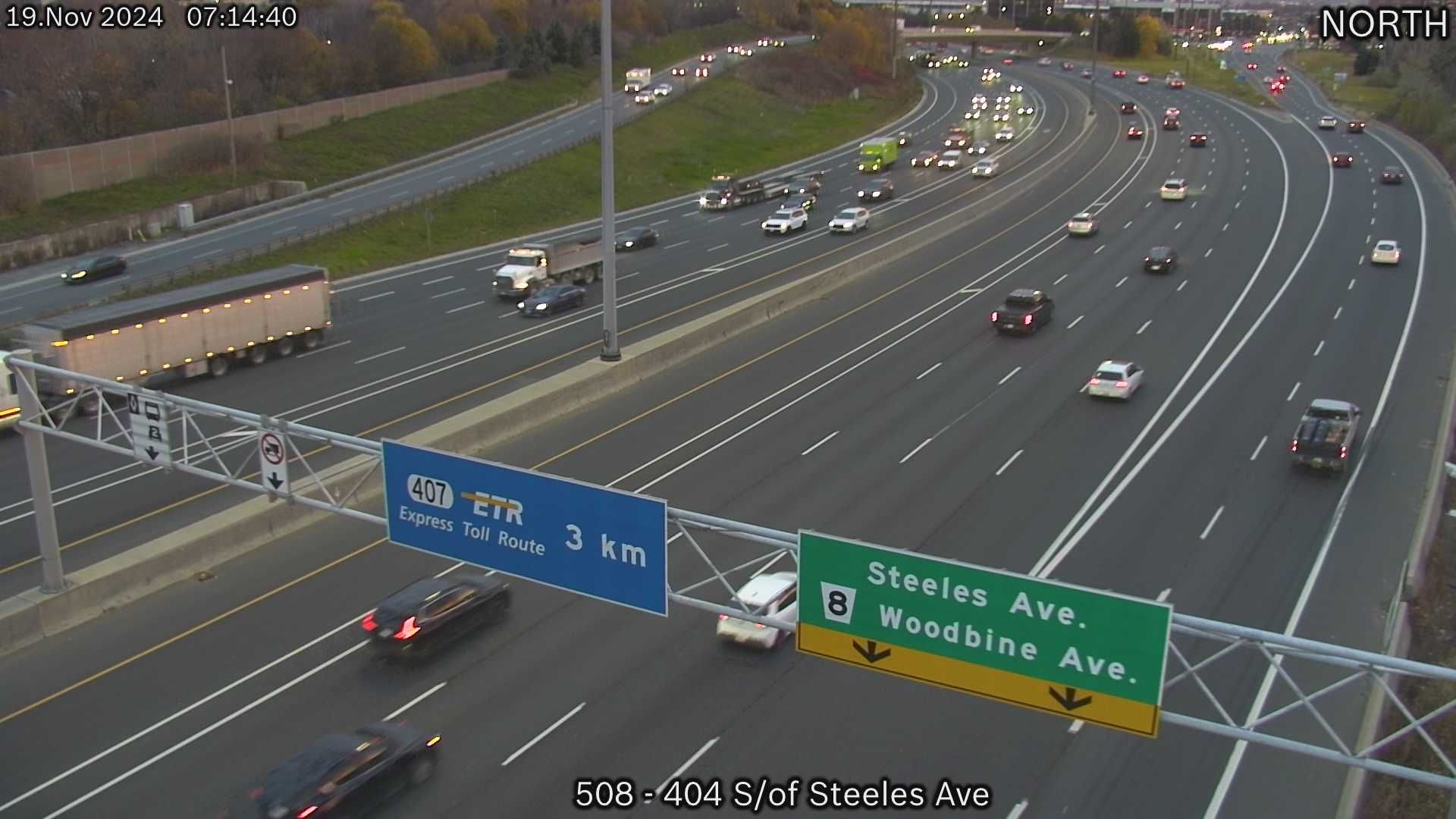 Traffic Cam North York: Highway 404 North of McNicoll Avenue