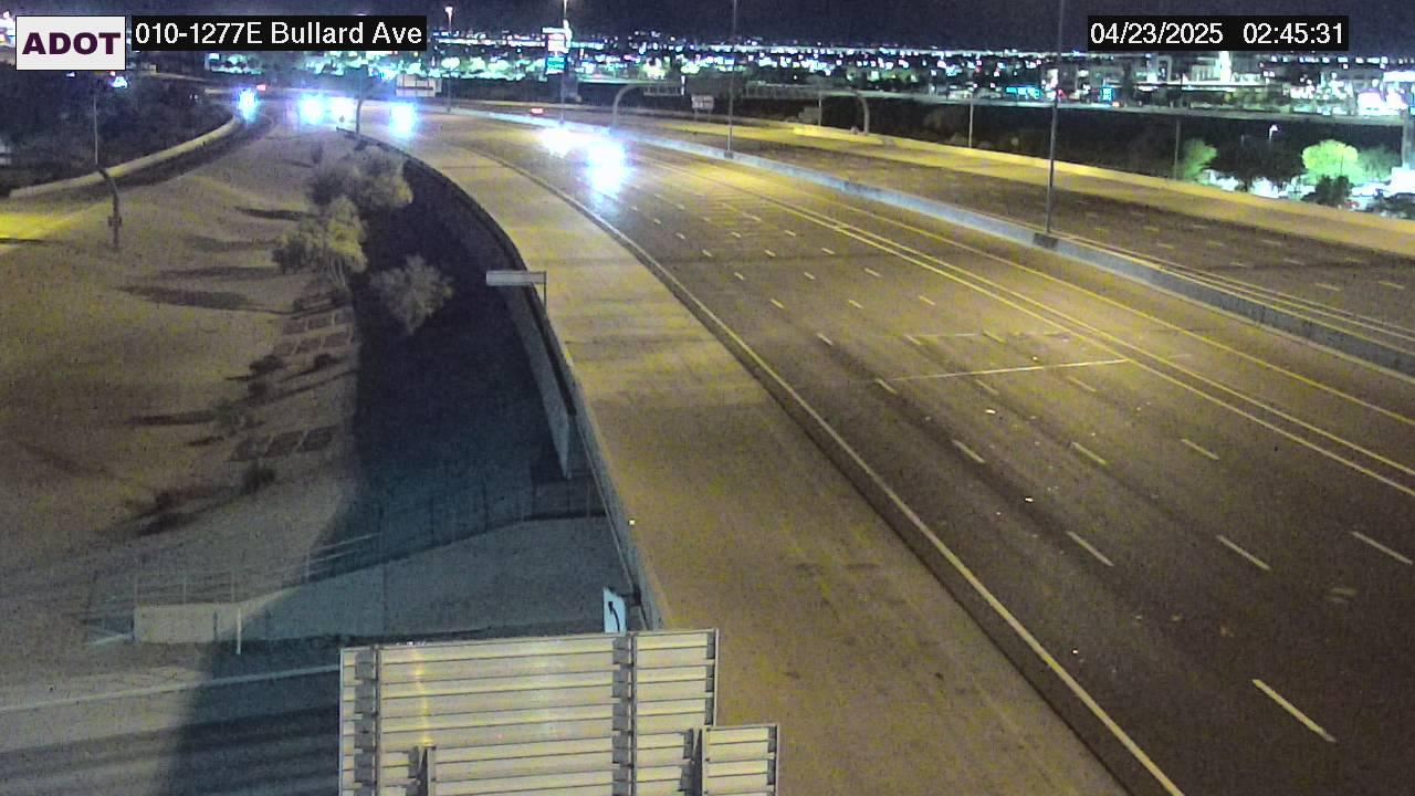 Traffic Cam Goodyear › East: I-10 EB 127.74 @Bullard Ave