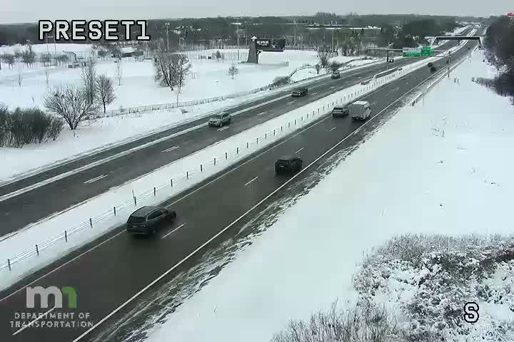 Traffic Cam North Oaks: I-35E SB N of Co Rd